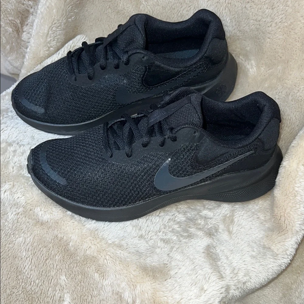 Nike Black Mesh Running Shoes‎